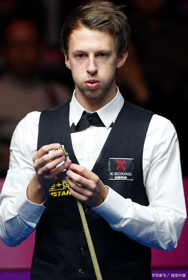 仅仅是两名 仅仅是两名